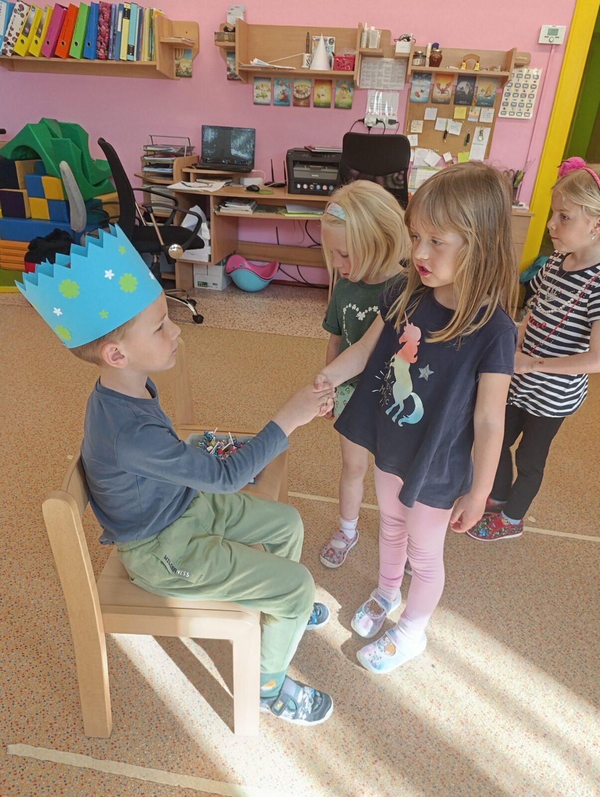 slavíme: Toník měl narozeniny - 9