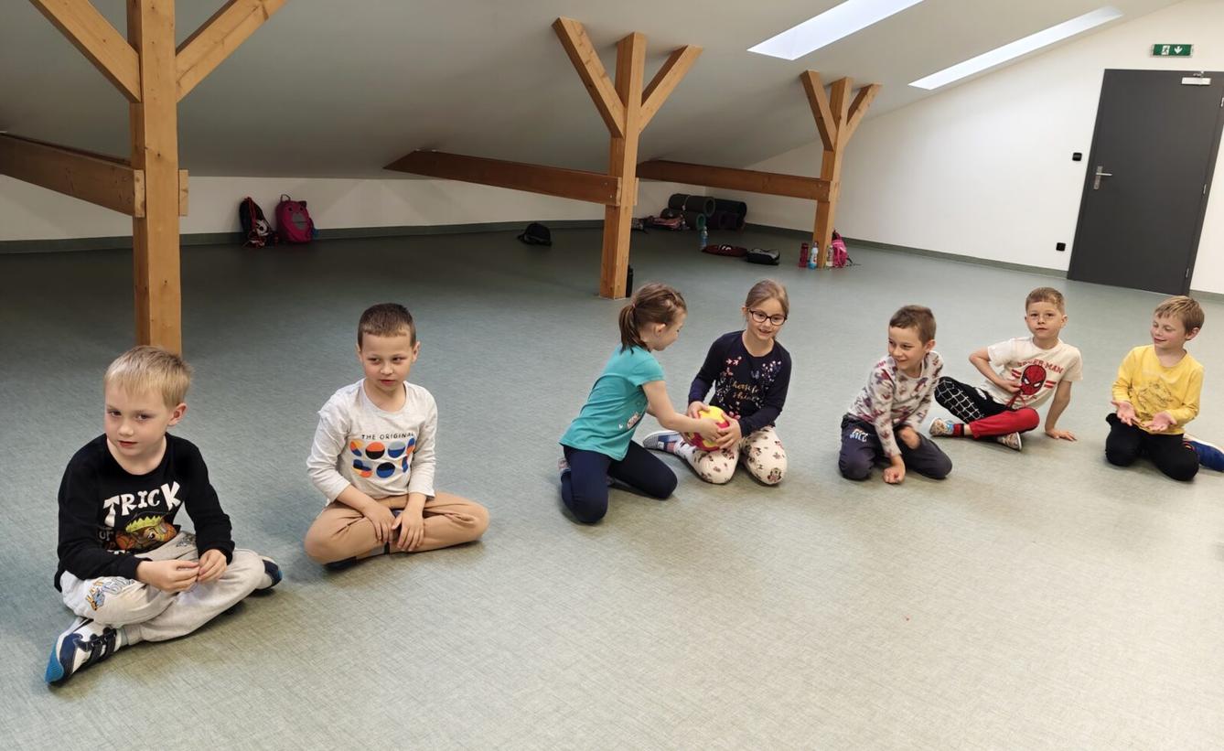 22. 5. Školička před školou - 1