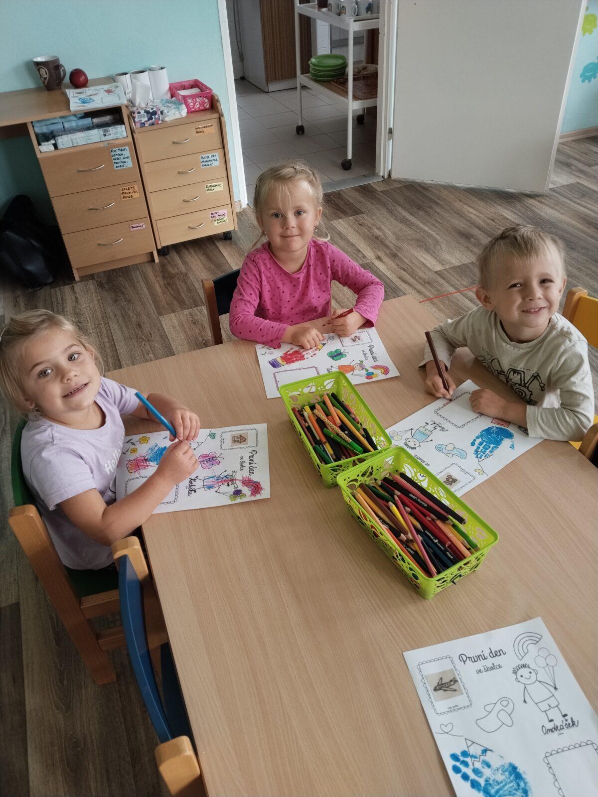 BROUČCI - HURÁ DO ŠKOLKY - 61