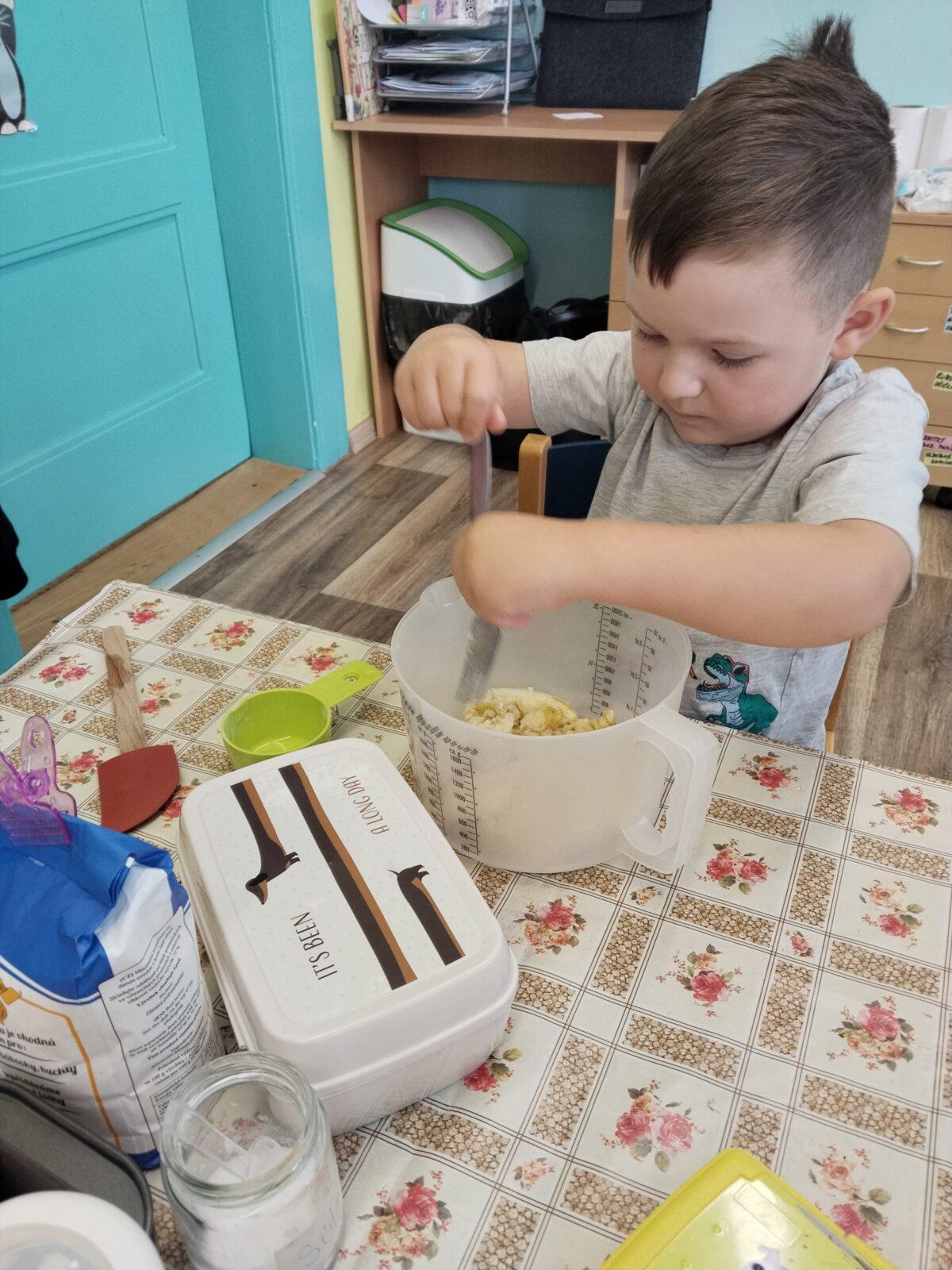 BROUČCI - HURÁ DO ŠKOLKY - 69