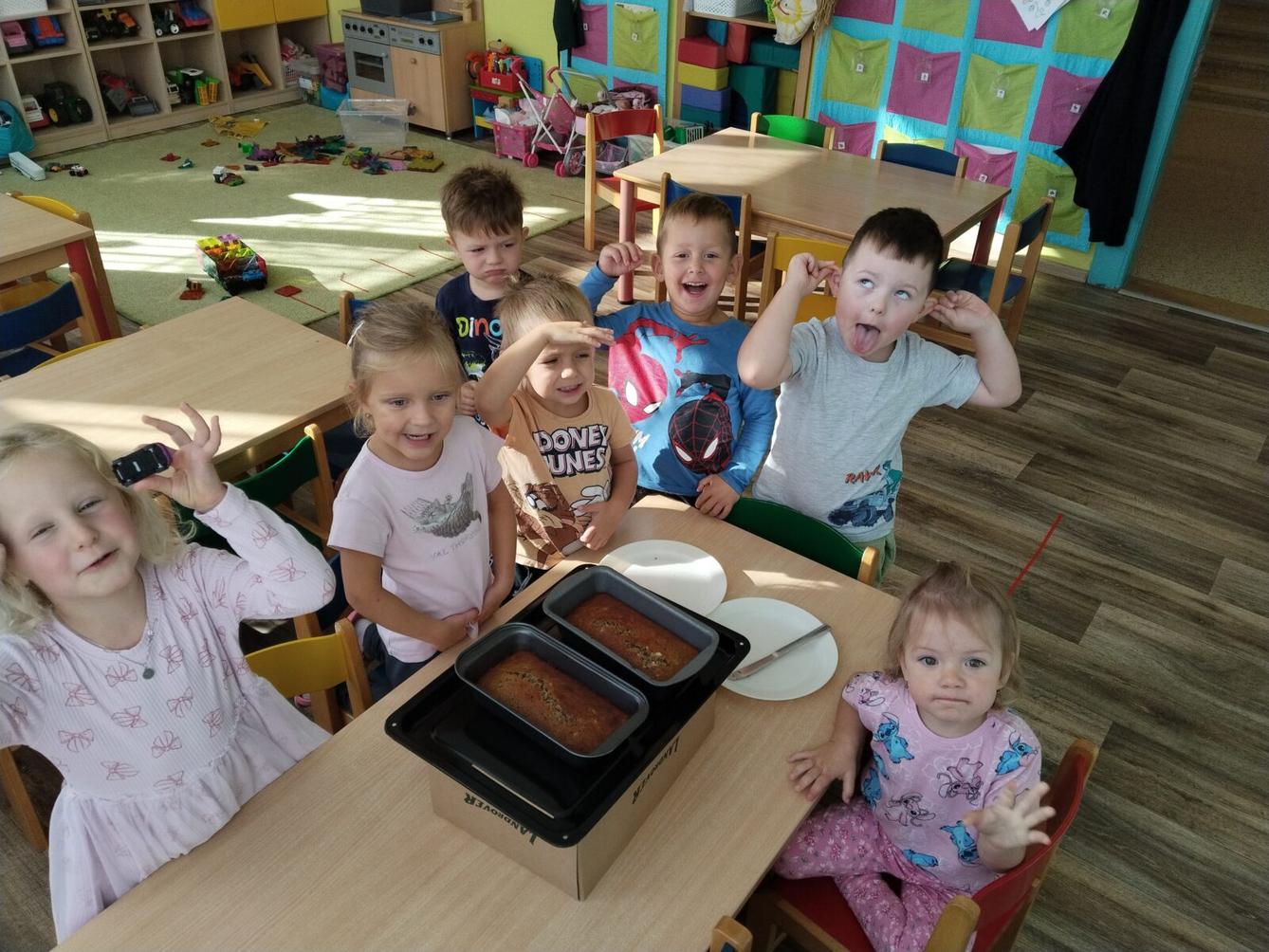 BROUČCI - HURÁ DO ŠKOLKY - 77