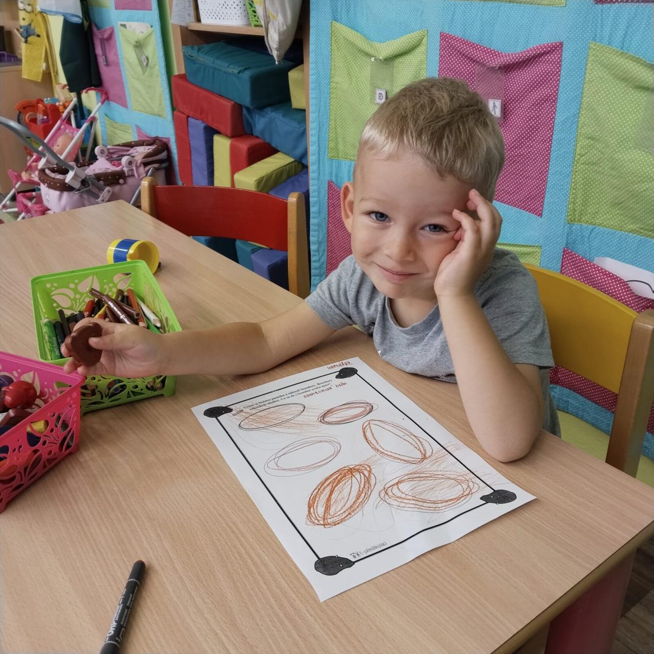 BROUČCI - VŮNĚ JABLÍČKA - 20