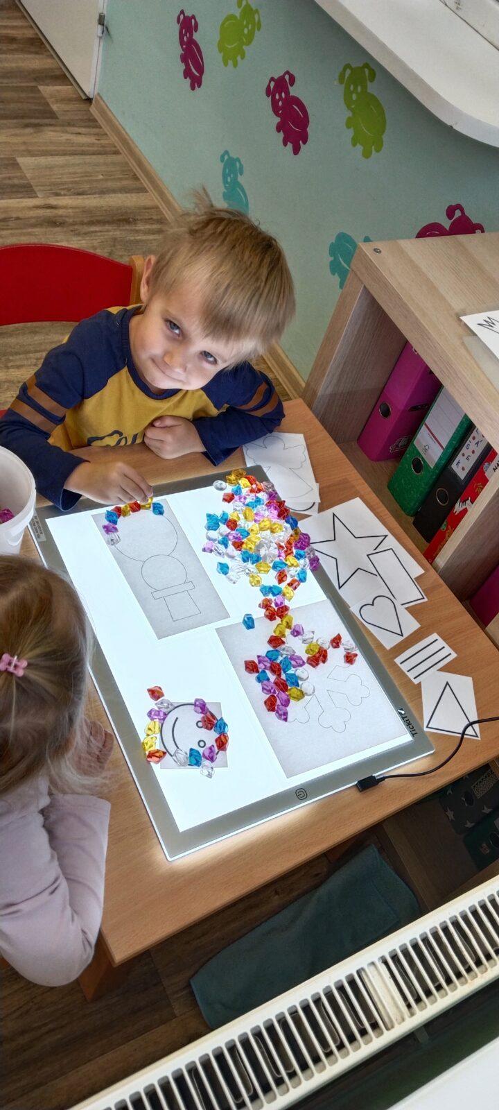 BROUČCI: BUDE ZIMA, BUDE MRÁZ - 25