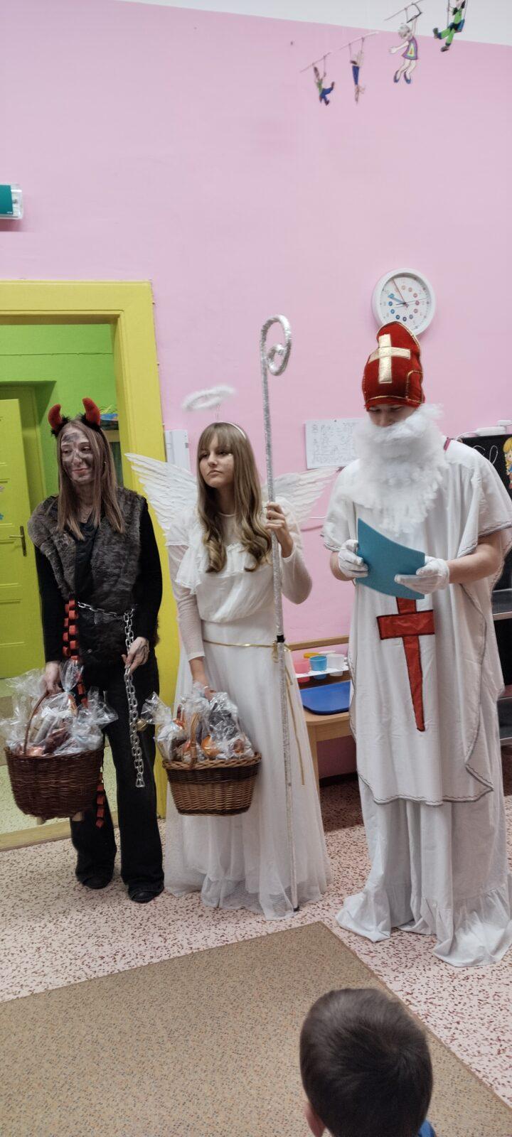 MIKULÁŠSKÁ NADÍLKA - 1