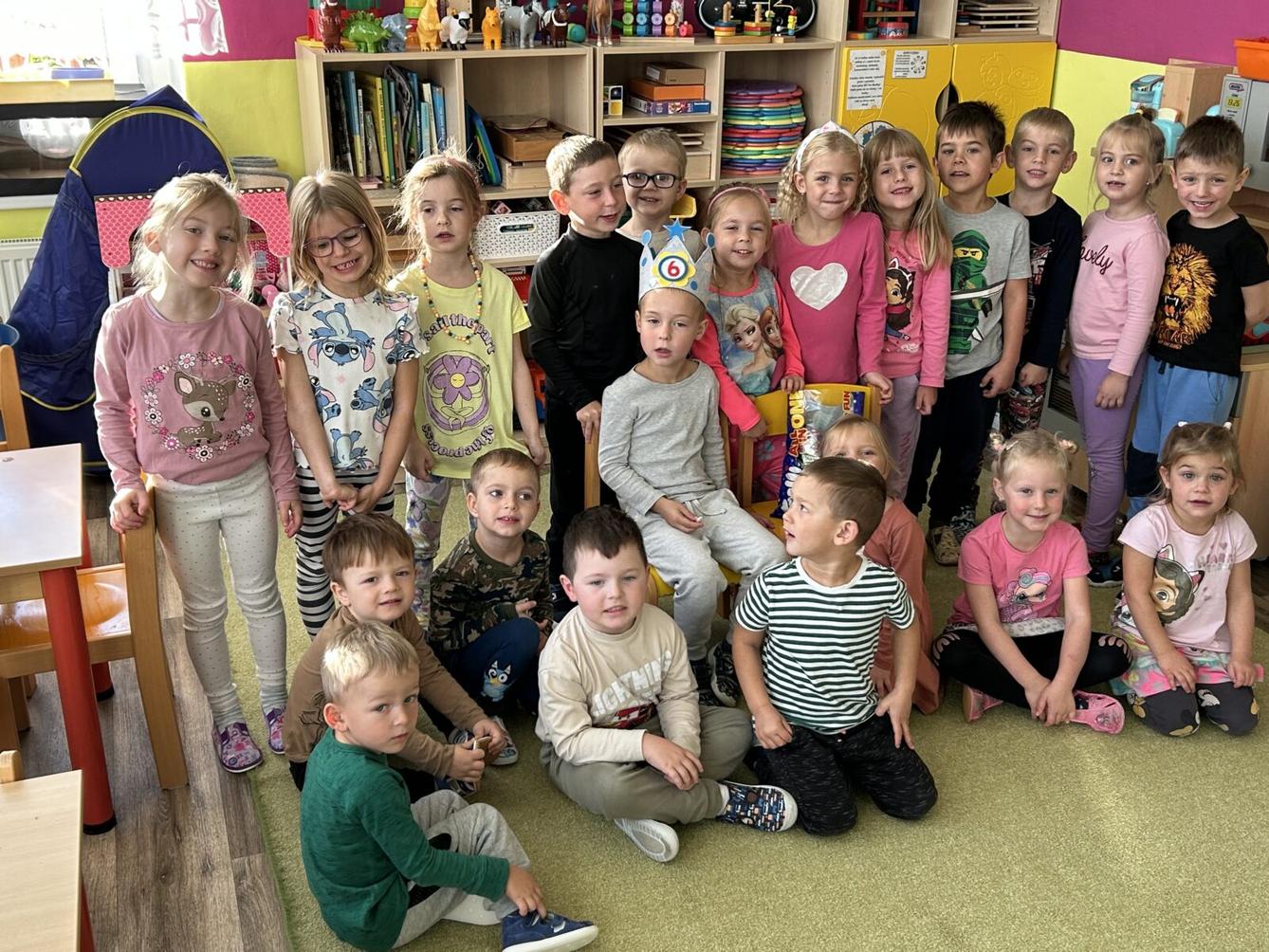 SLAVÍME: MYREČEK MĚL NAROZENINY - 3