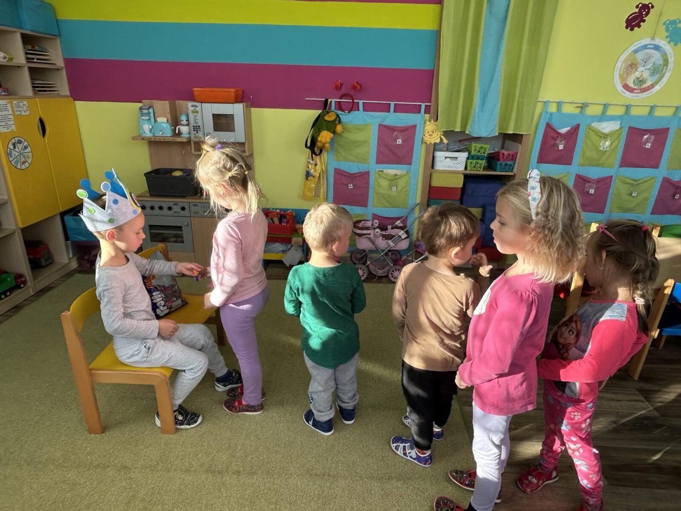 SLAVÍME: MYREČEK MĚL NAROZENINY - 10