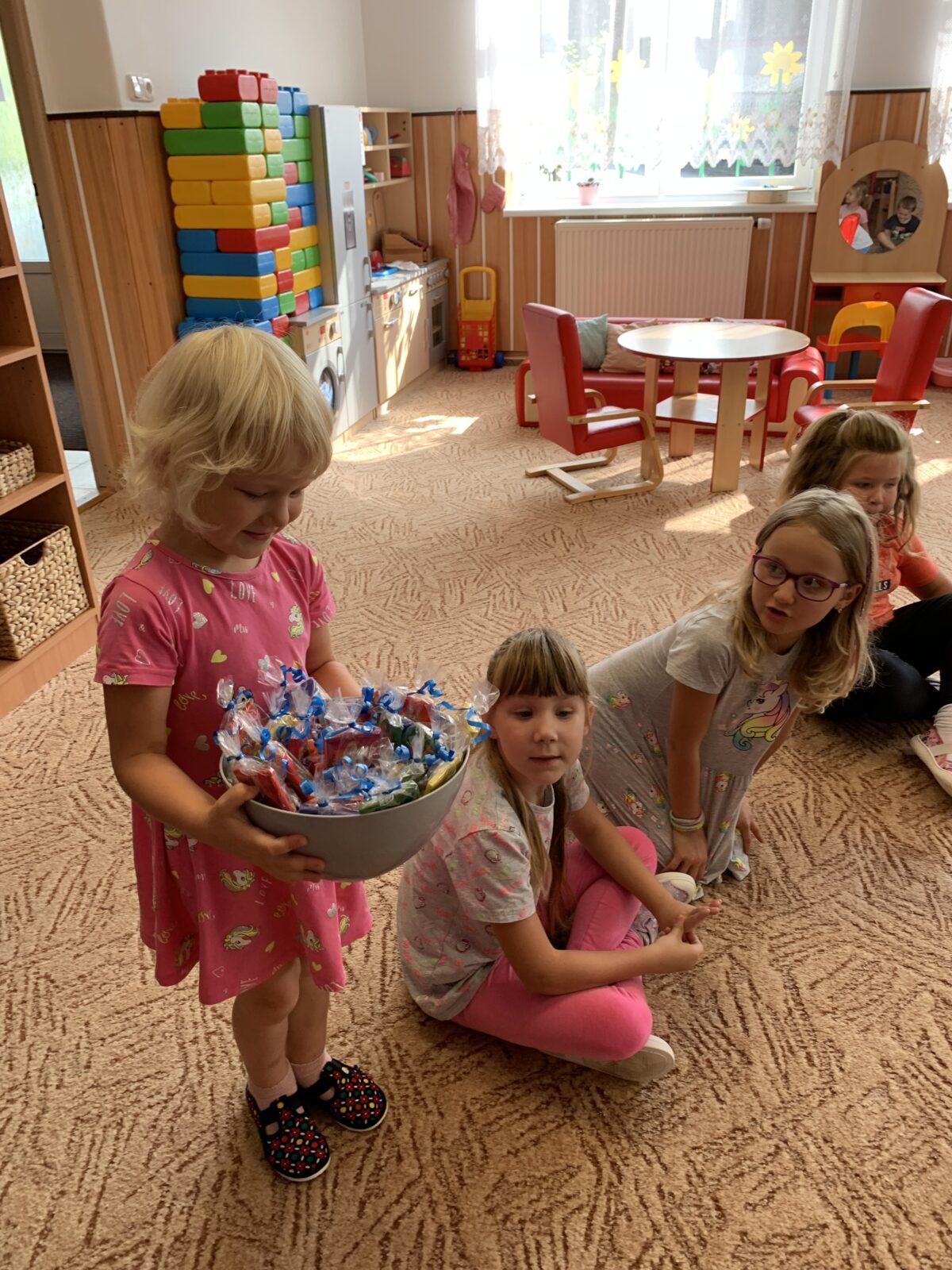 Nikolka slaví narozeniny - 4