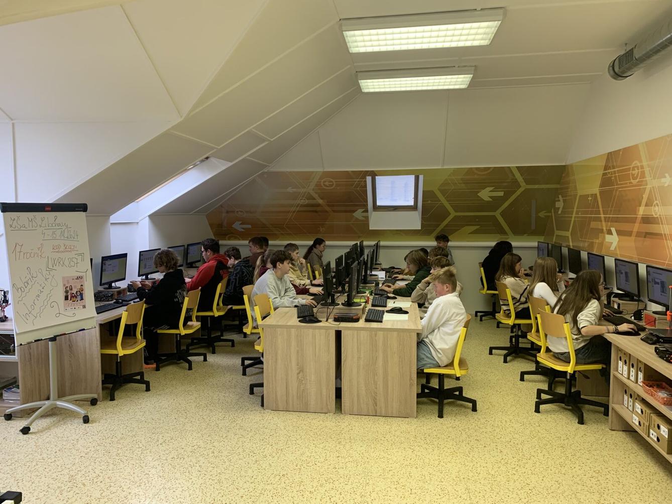 Bobřík informatiky - 11