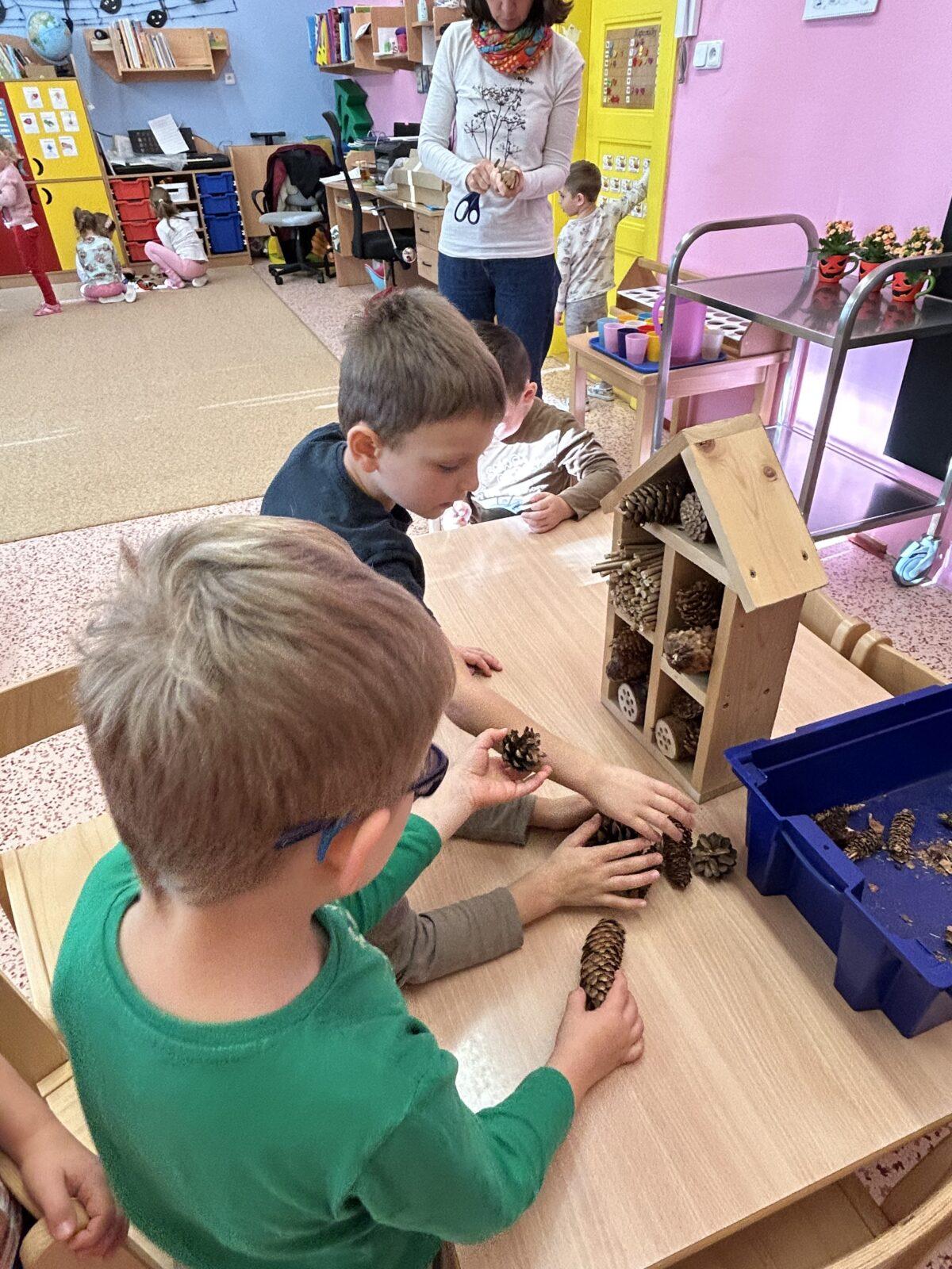 VZDĚLÁVACÍ PROGRAM - USPÁVÁNÍ BROUČKŮ - 36