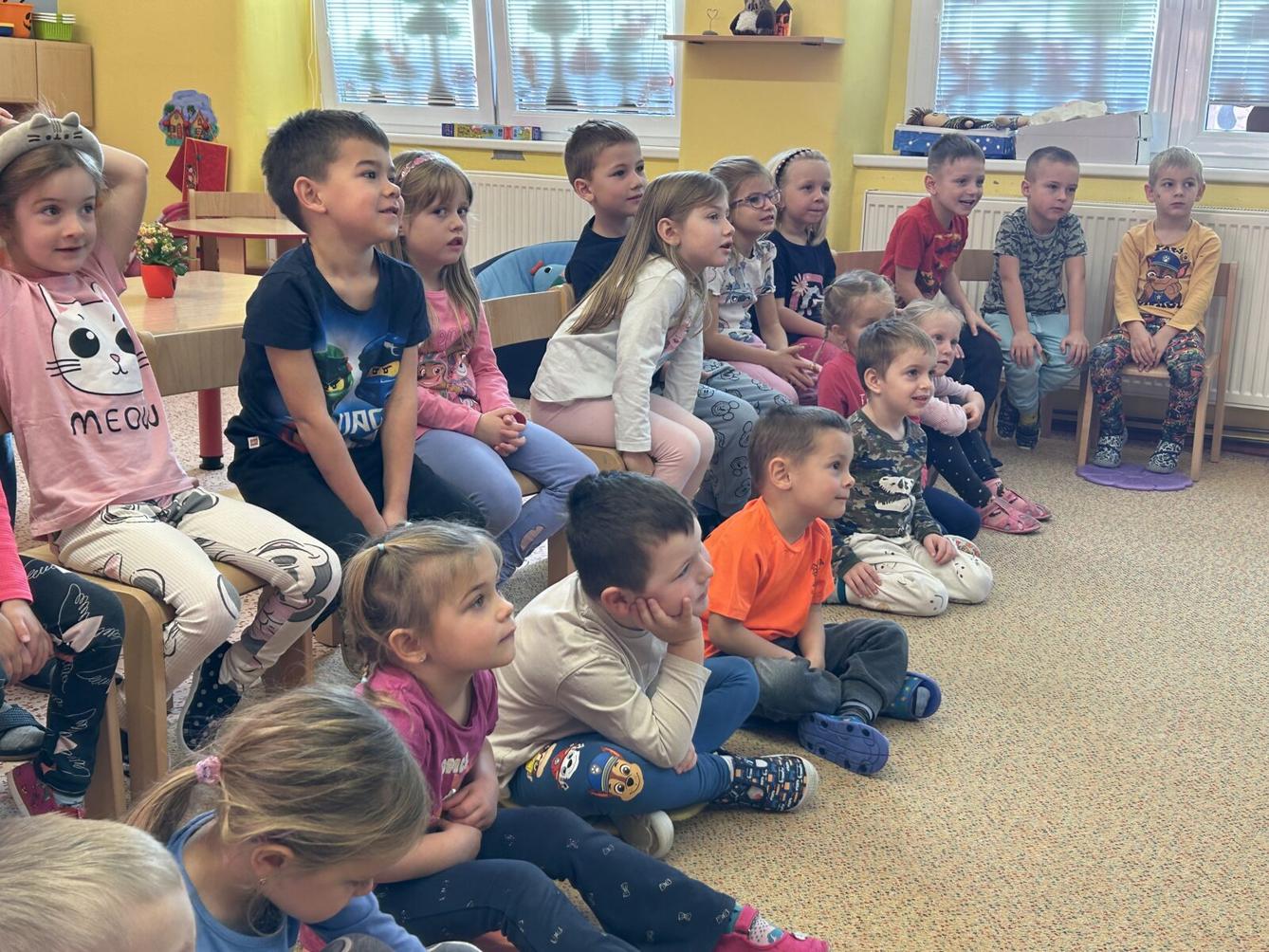 PŘIJEL K NÁM KOUZELNÍK - 5