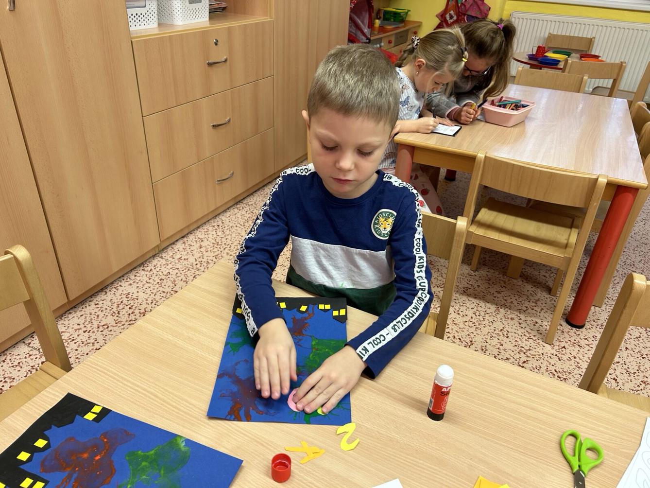 SOVIČKY: NA NOVÝ ROK O SLEPIČÍ KROK - 13