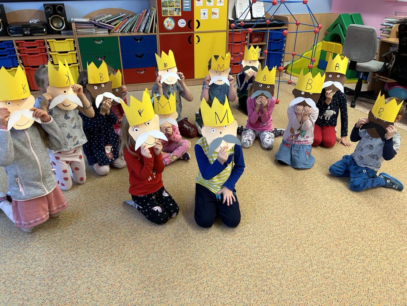 SOVIČKY: NA NOVÝ ROK O SLEPIČÍ KROK - 19