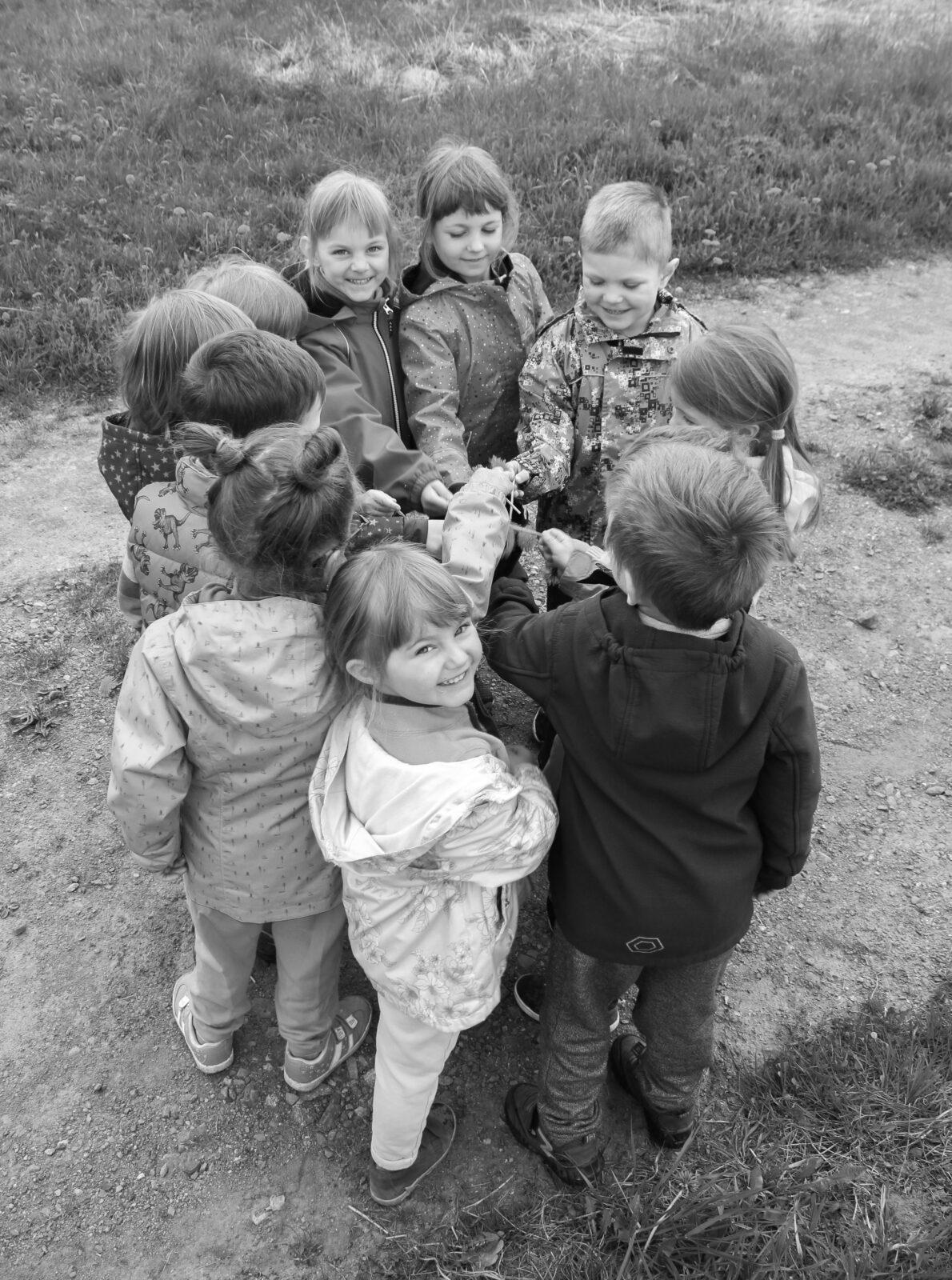 broučci:přípravy na den matek - 47