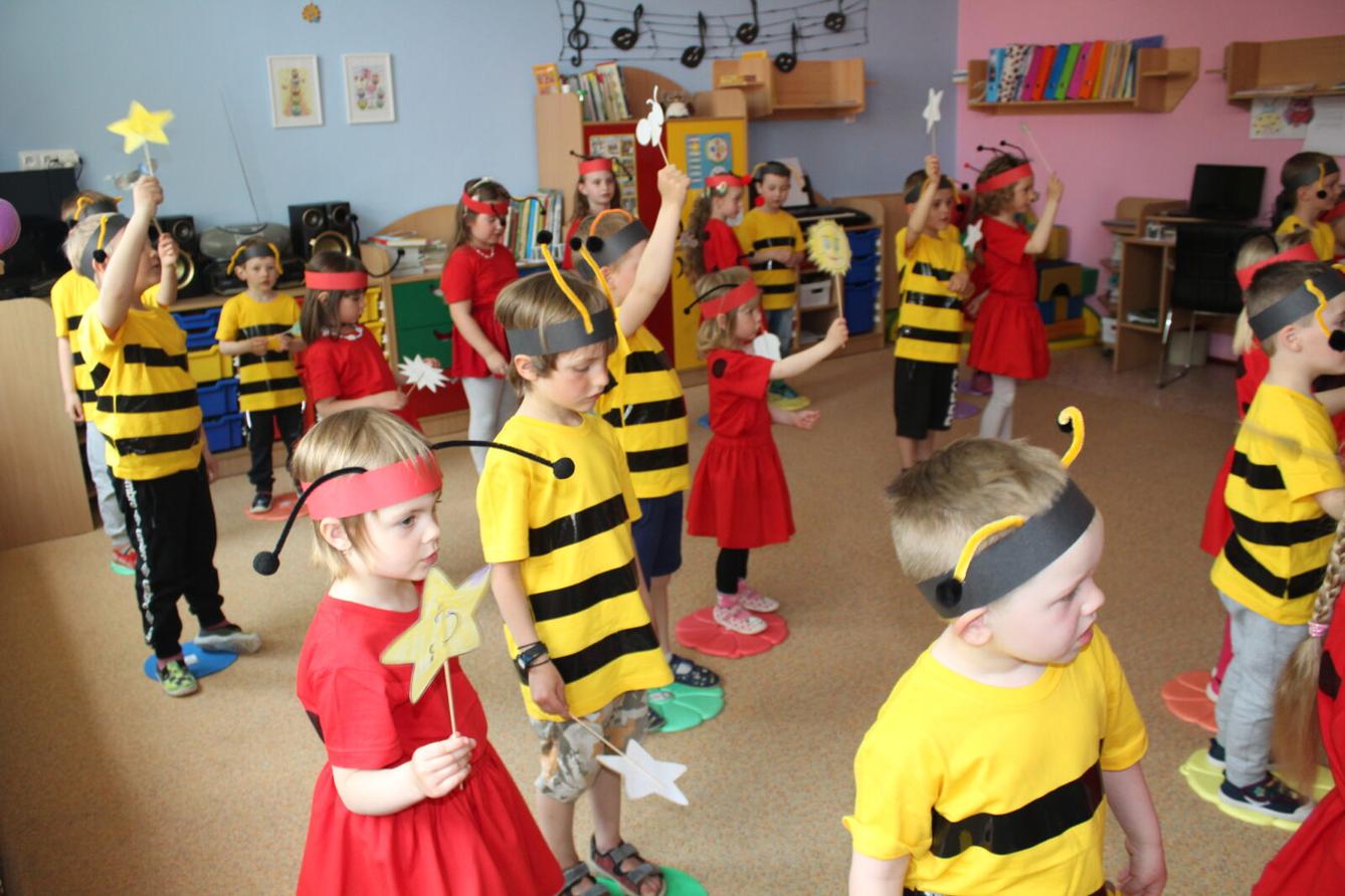 broučci a sovičky:besídka pro maminky - 7