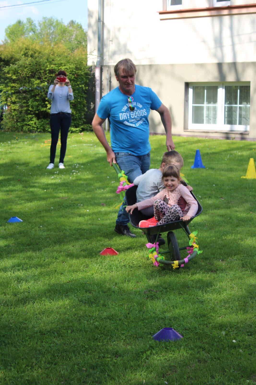 broučci a sovičky:besídka pro maminky - 20