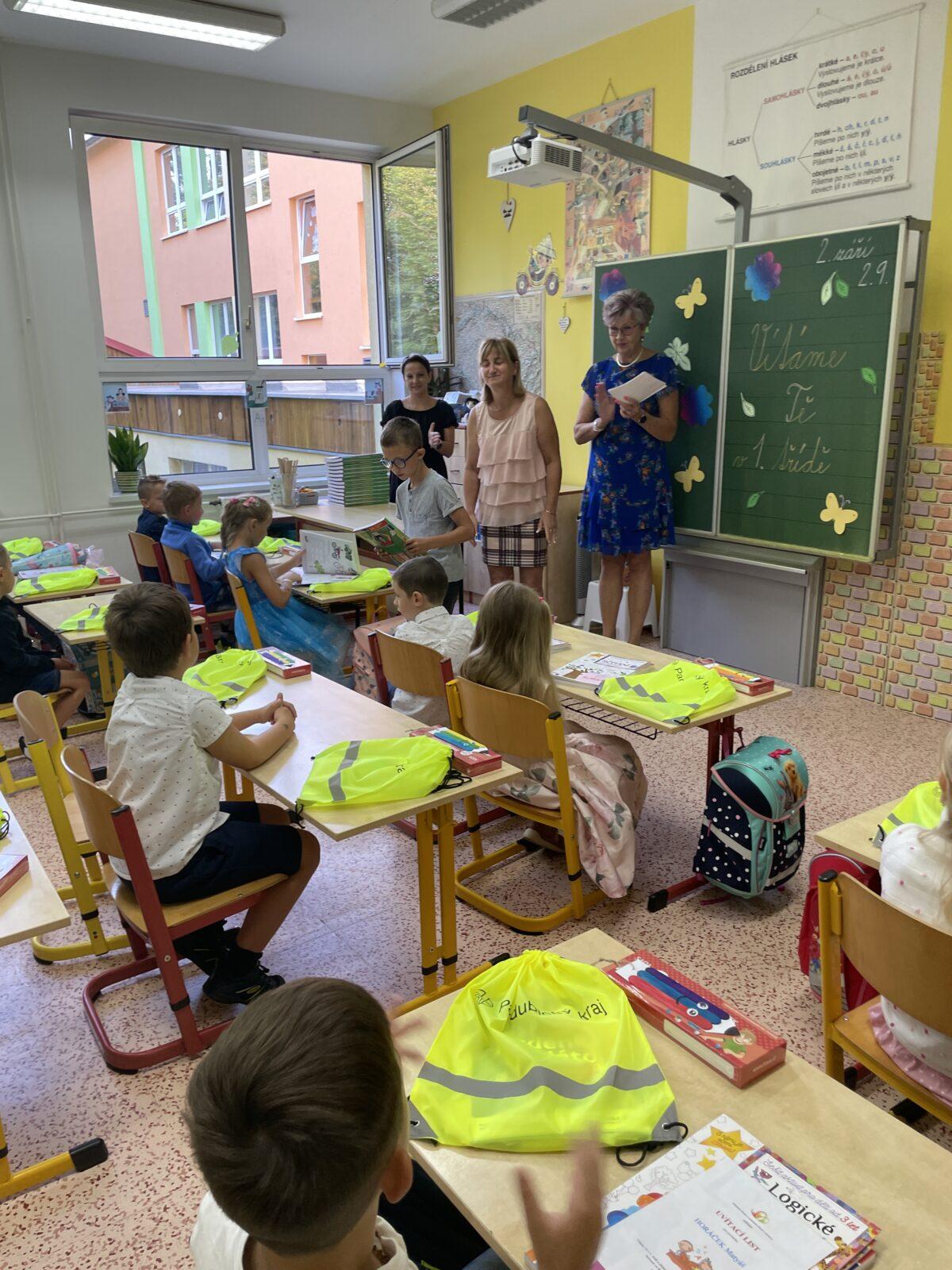 Slavnostní vítání žáků 1. třídy - 17