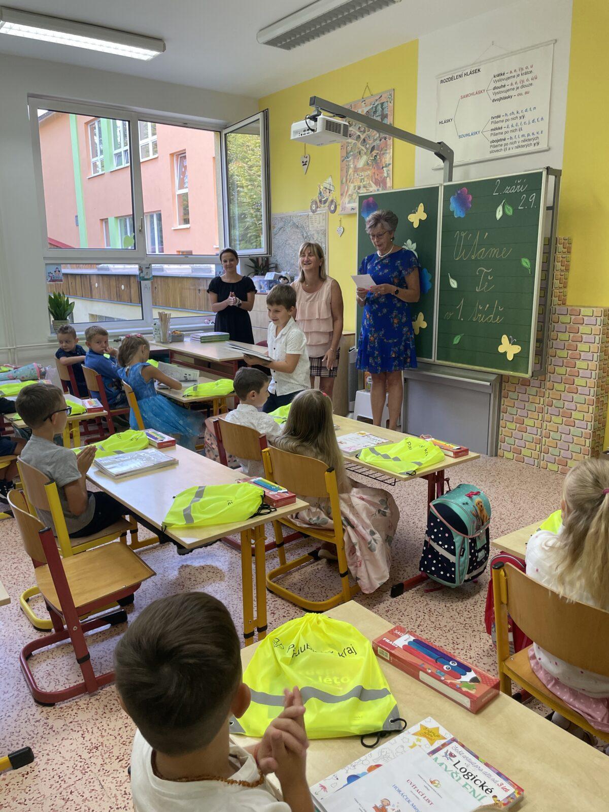 Slavnostní vítání žáků 1. třídy - 23