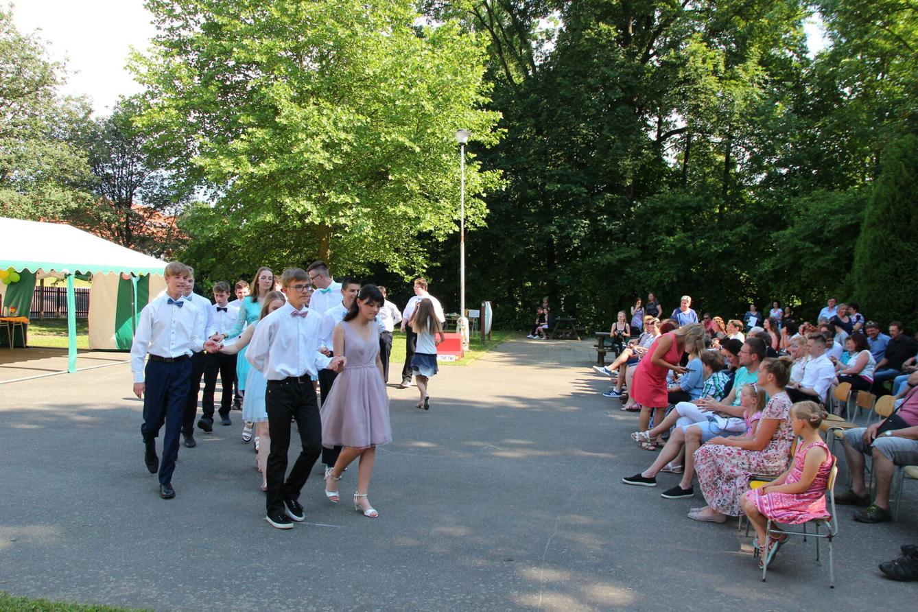 Loučení žáků 9. třídy - 8