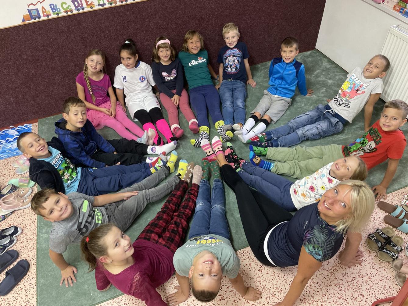 Barevný týden - ponožkový čtvrtek - 3