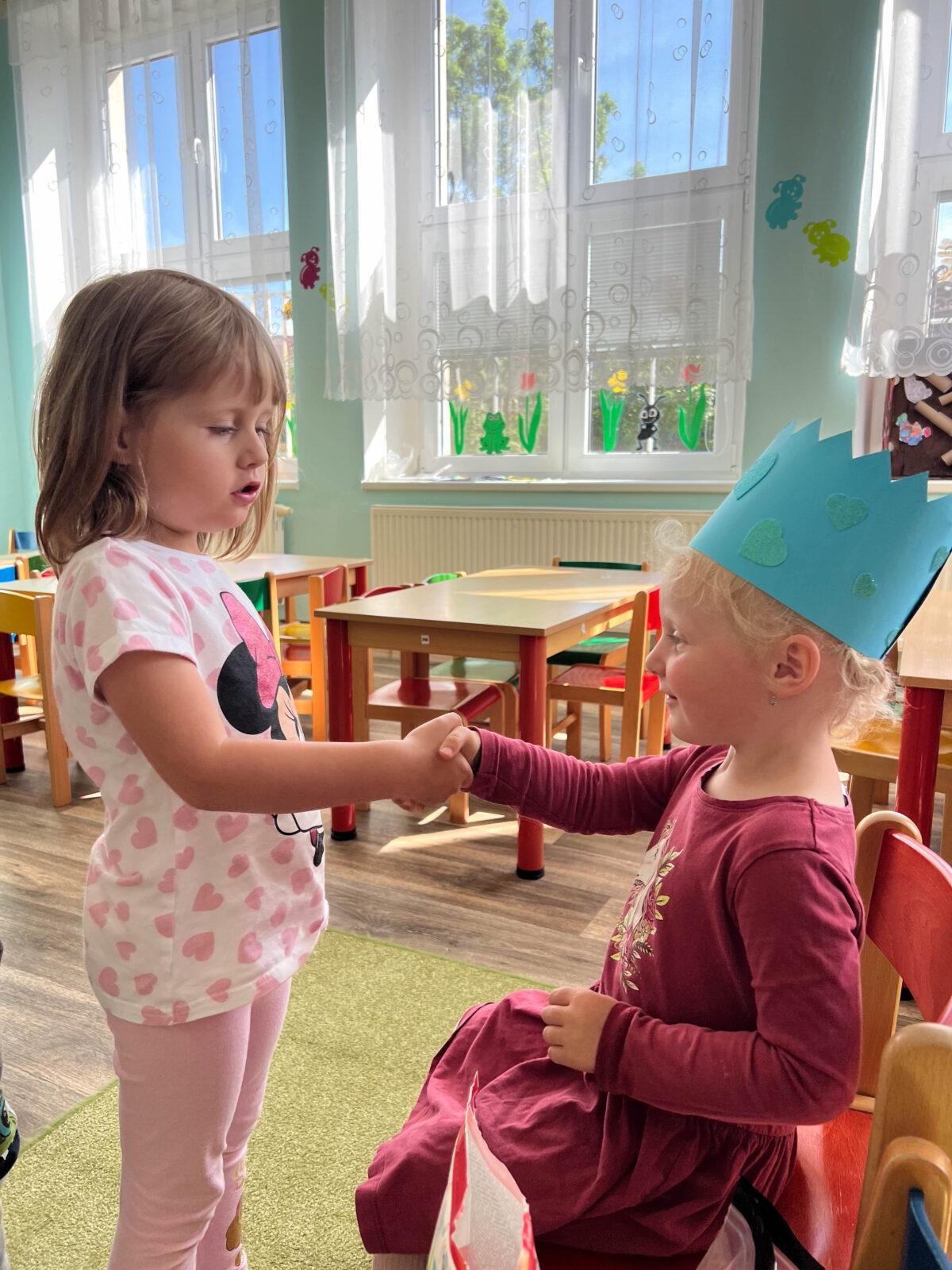 SLAVÍME: ESTERKA MĚLA NAROZENINY - 7