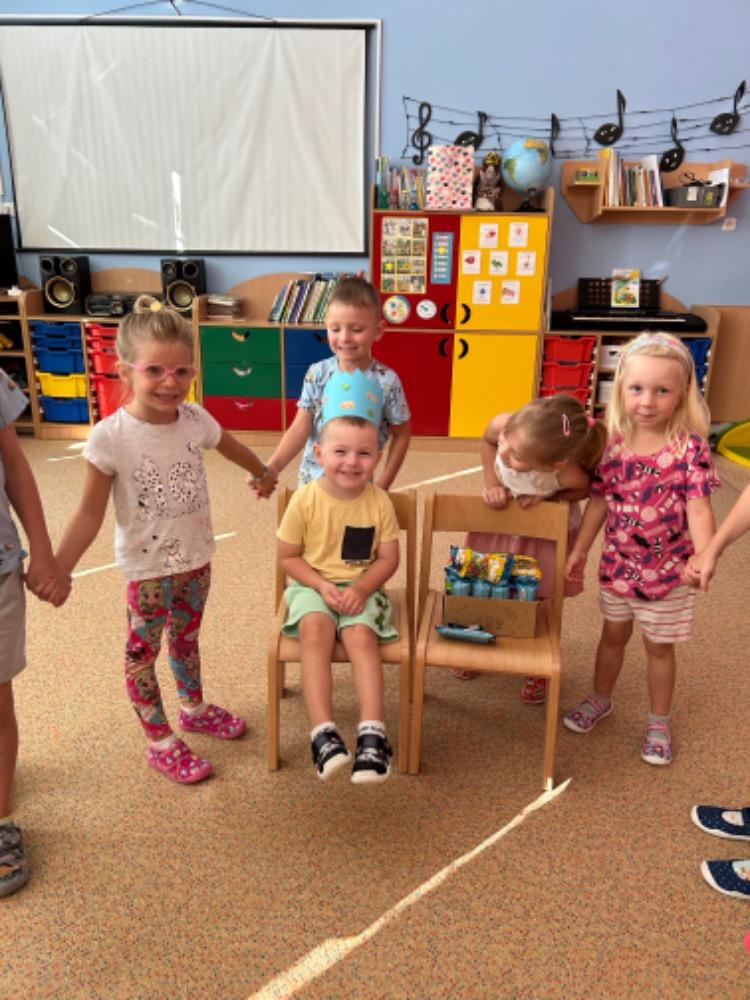 SLAVÍME: TOBÍK MĚL NAROZENINY - 3