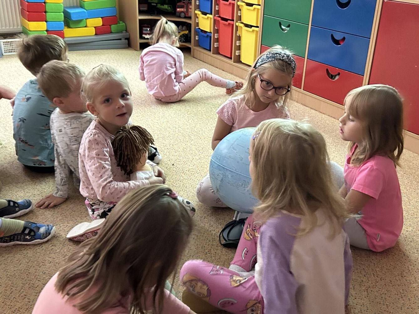 SOVIČKY: ,,MOJE MÍSTO VE ŠKOLCE" - 13