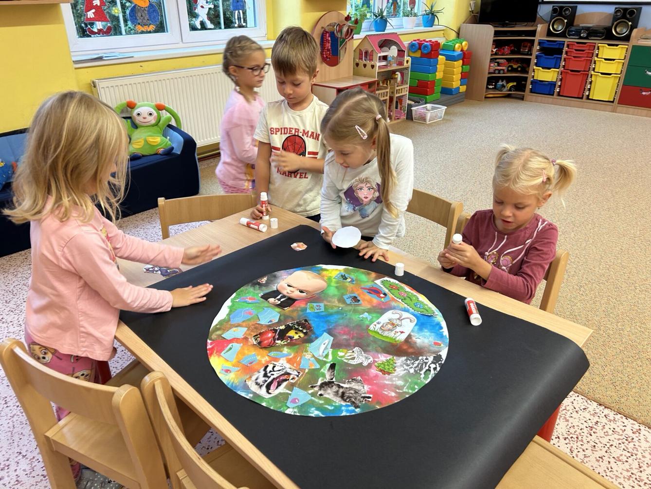 SOVIČKY: ,,MOJE MÍSTO VE ŠKOLCE" - 22