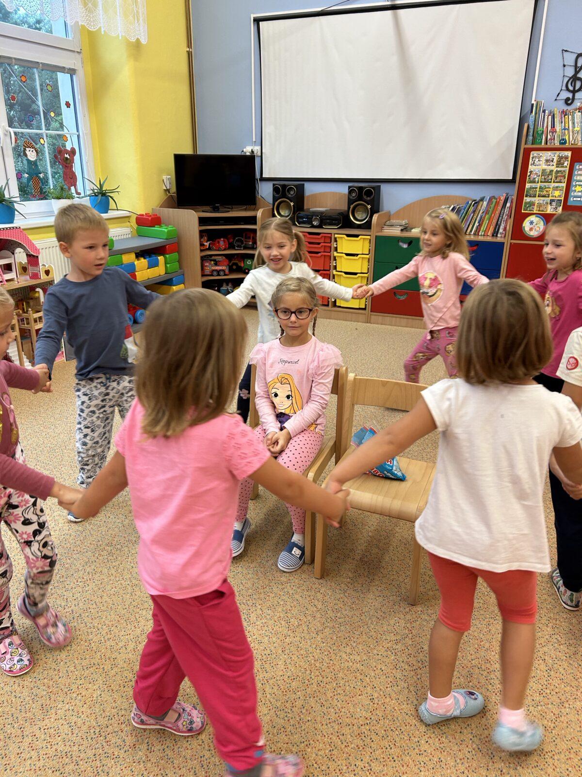 SLAVÍME: TEREZKA MĚLA NAROZENNY - 1