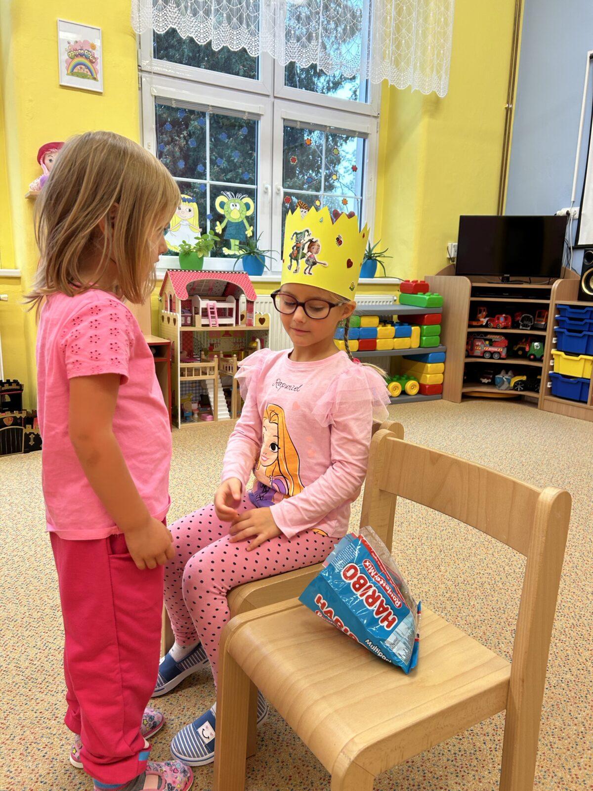 SLAVÍME: TEREZKA MĚLA NAROZENNY - 7