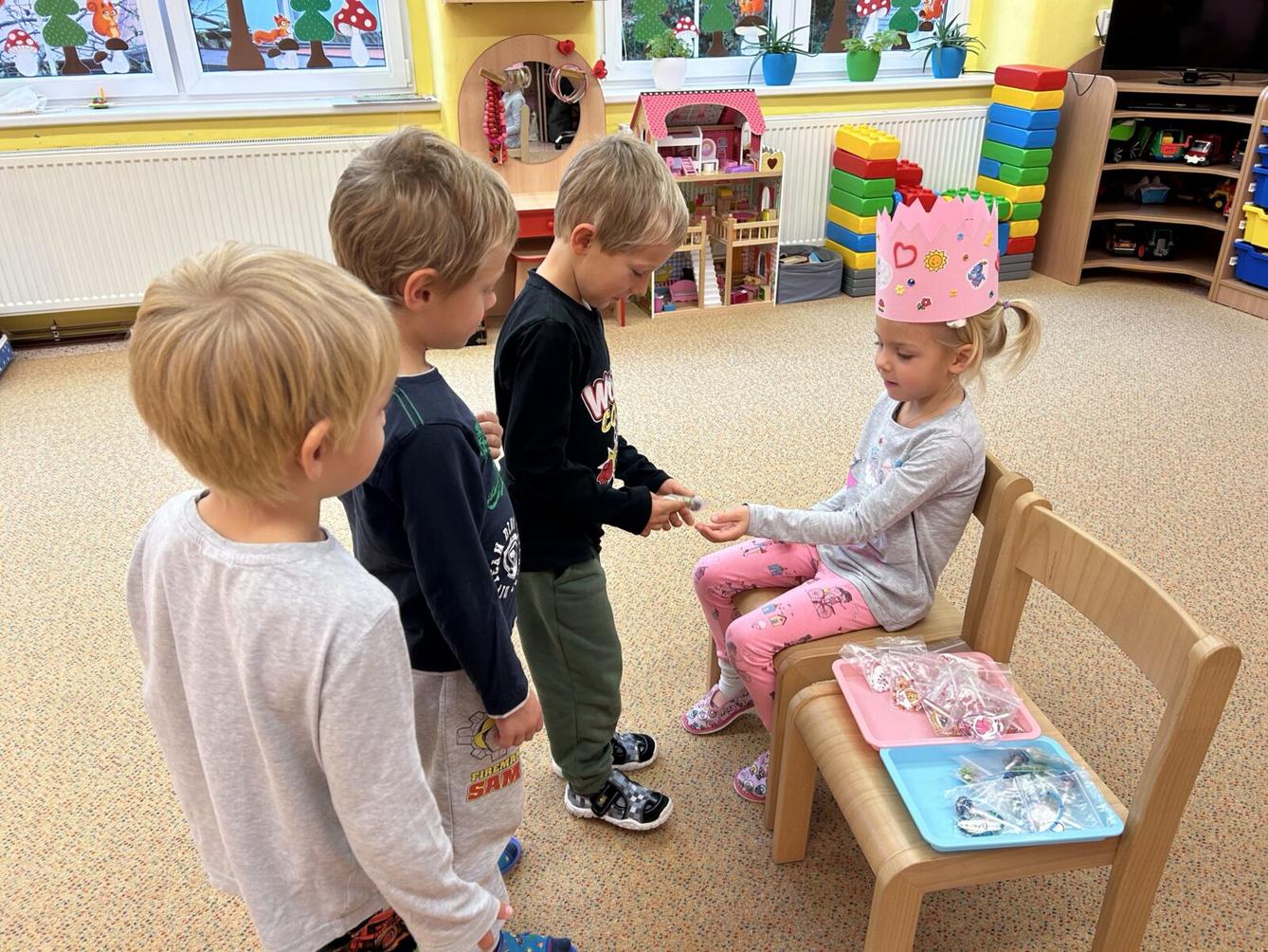 SLAVÍME: KAROLÍNKA MĚLA NAROZENINY - 9