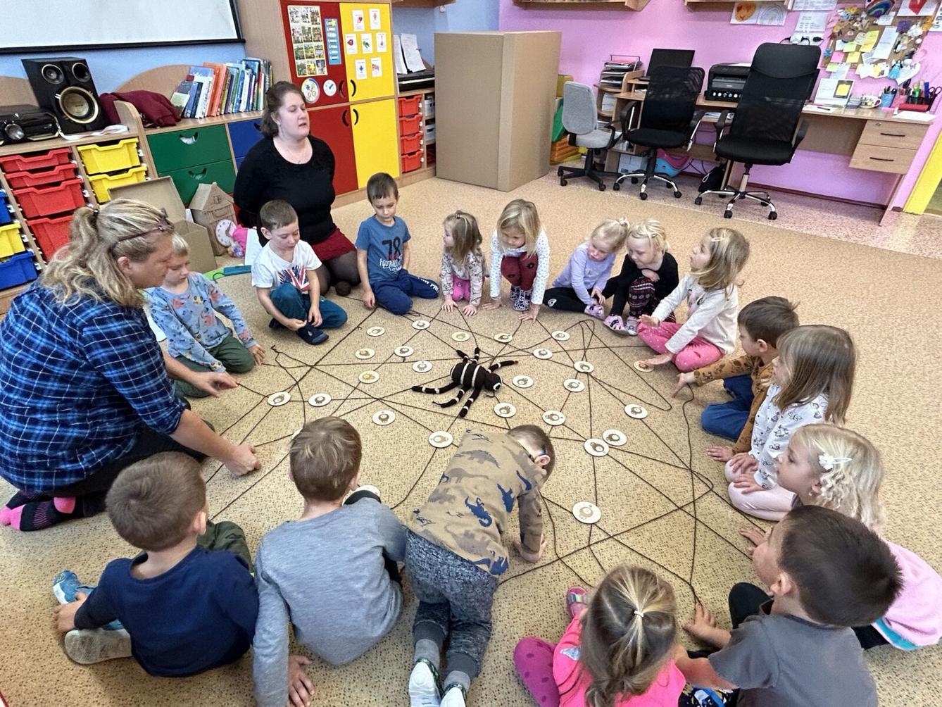 PROGRAM S KNIHOVNICEMI PRO DĚTI - 12