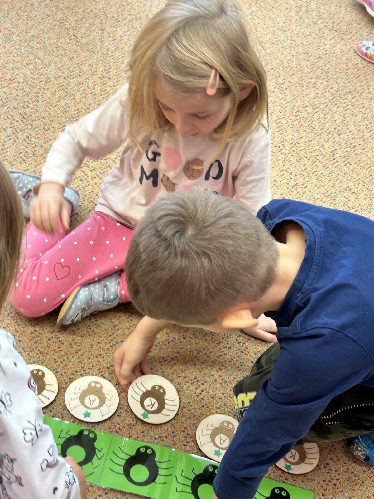 PROGRAM S KNIHOVNICEMI PRO DĚTI - 15