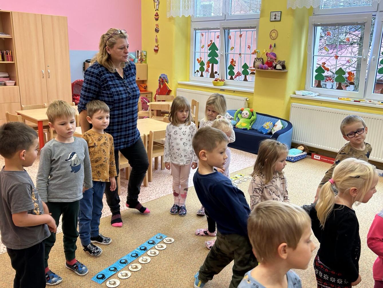 PROGRAM S KNIHOVNICEMI PRO DĚTI - 18