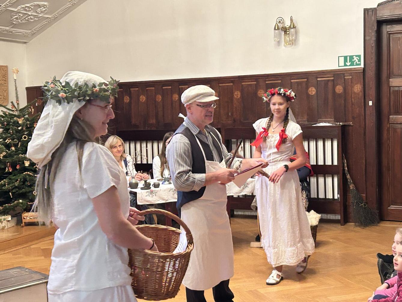 NÁVŠTĚVA MUZEA - VÁNOČNÍ TRADICE - 11