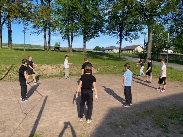 Spaní ve škole - 8. B - 3