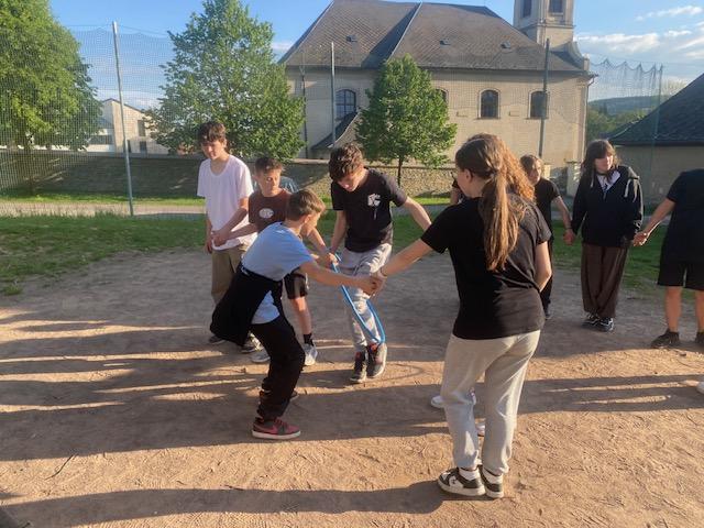 Spaní ve škole - 8. B - 9