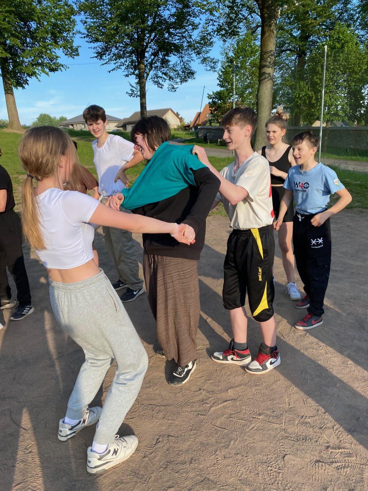 Spaní ve škole - 8. B - 13