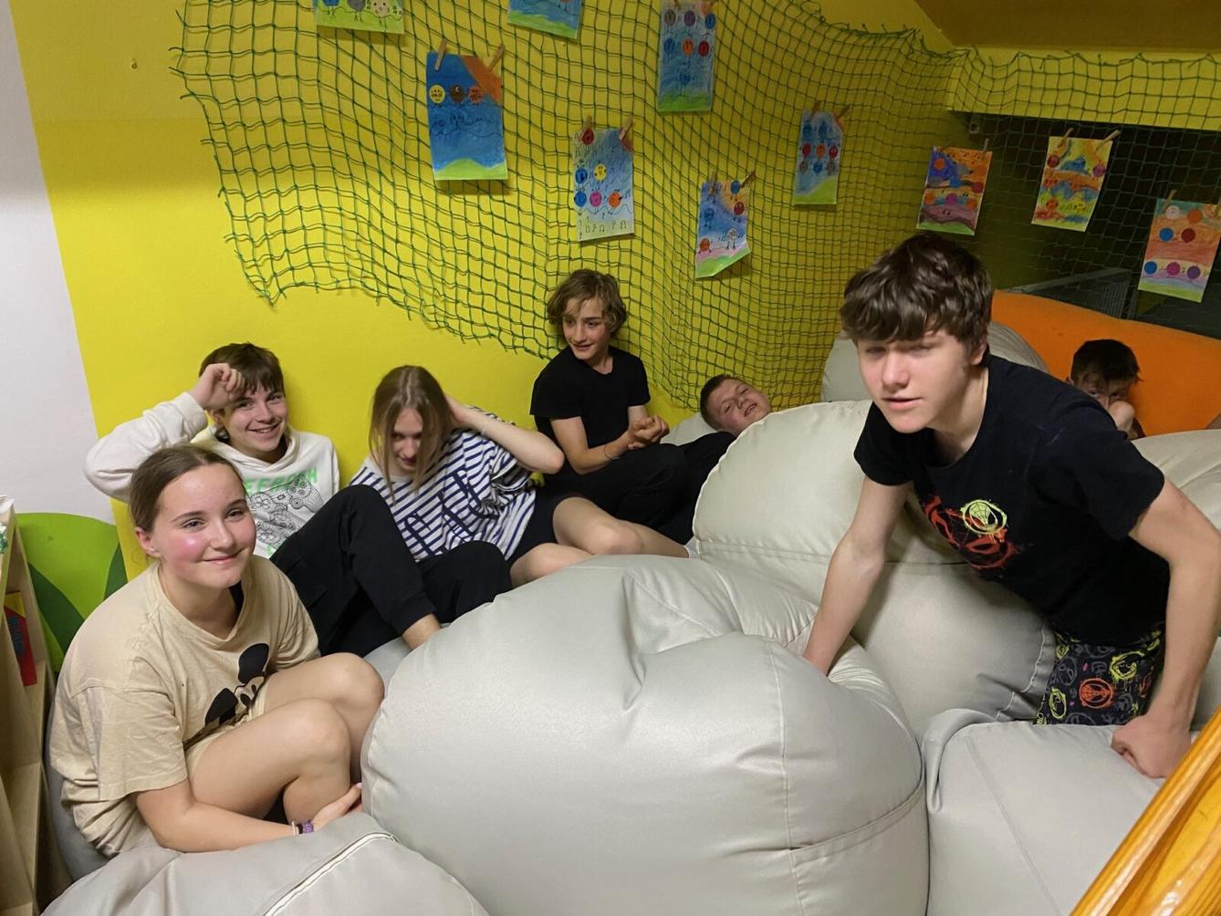 Spaní ve škole - 8. B - 24