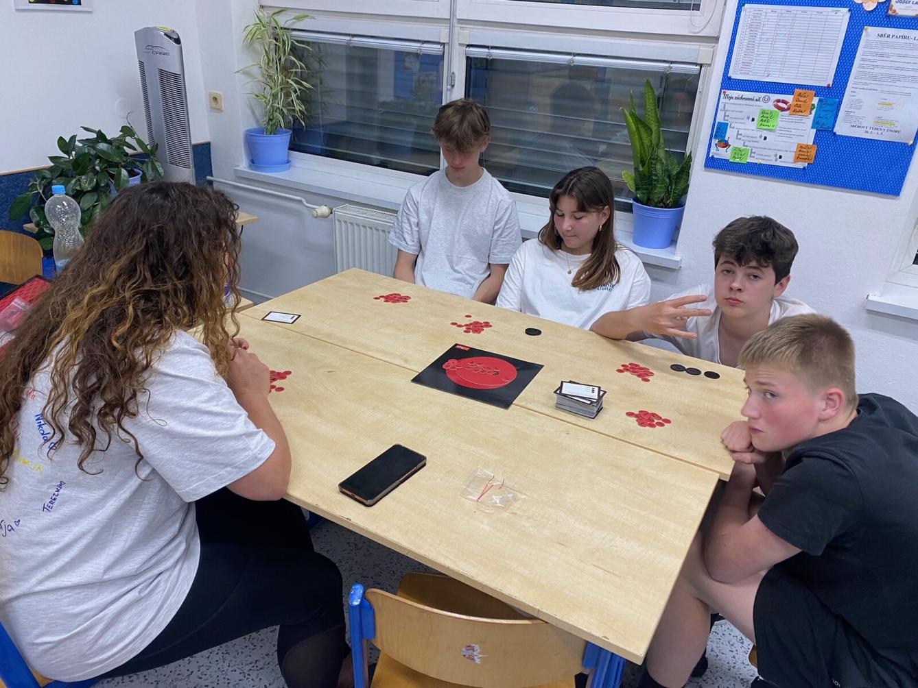 Spaní ve škole - 8. B - 31