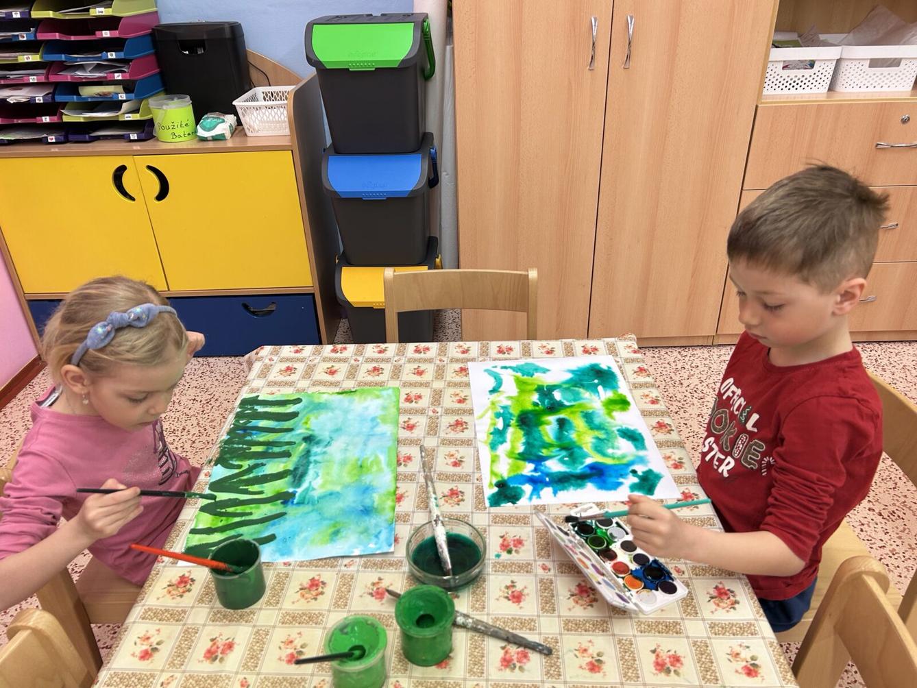 SOVIČKY: ,,O ZAKLETÝCH STROMECH, PŘIŠLO JARO DO VSI" - 33