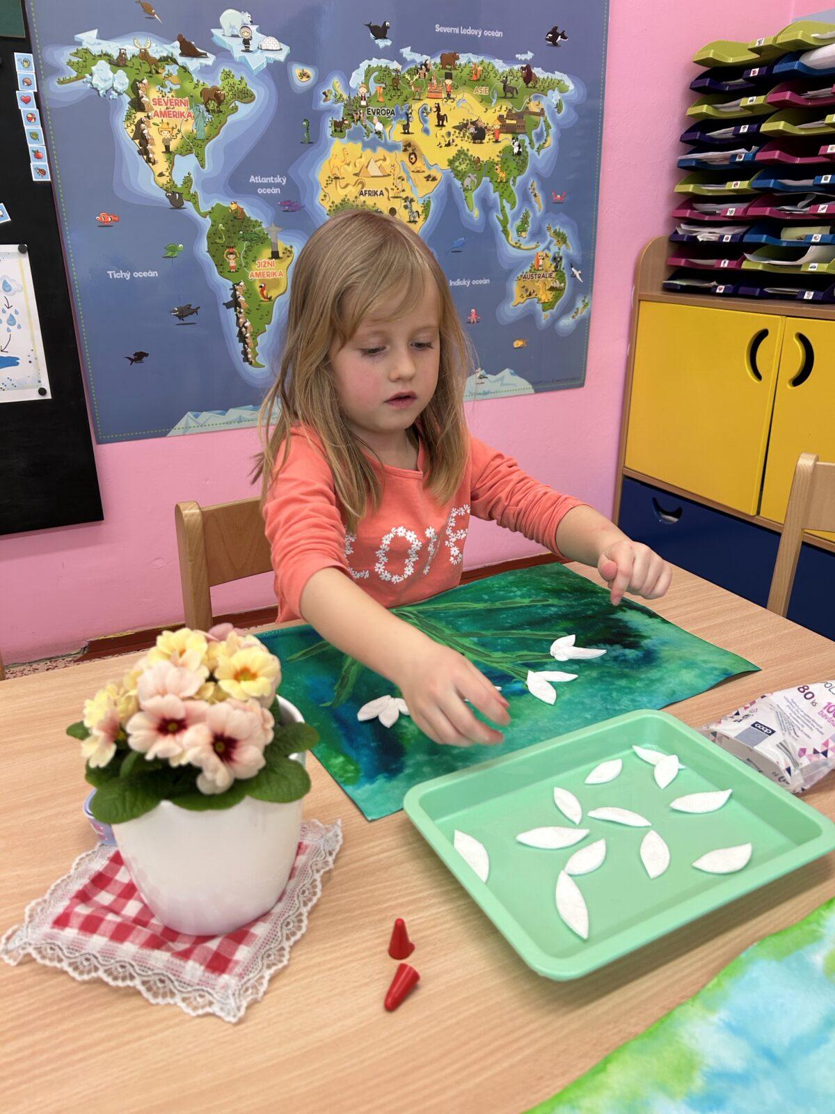 SOVIČKY: ,,O ZAKLETÝCH STROMECH, PŘIŠLO JARO DO VSI" - 38