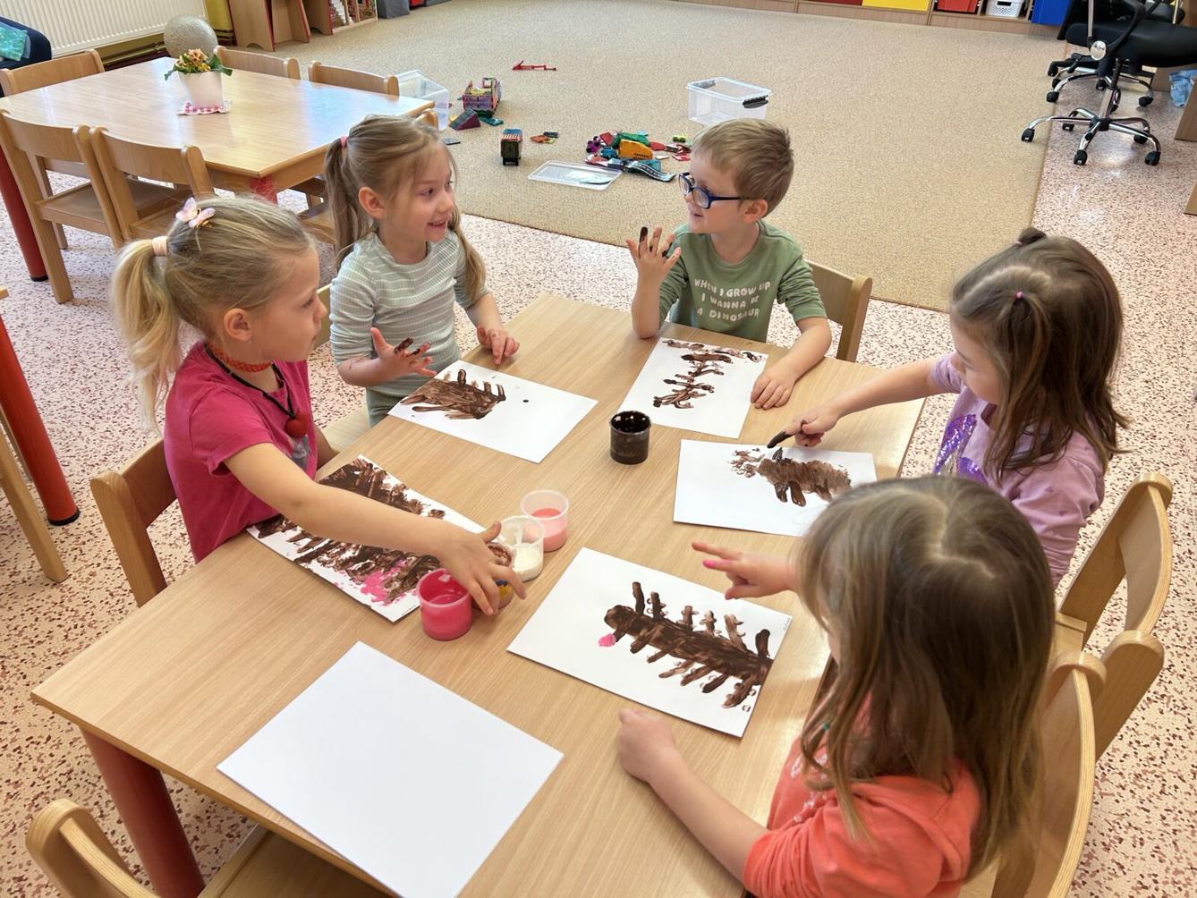 SOVIČKY: ,,O ZAKLETÝCH STROMECH, PŘIŠLO JARO DO VSI" - 43