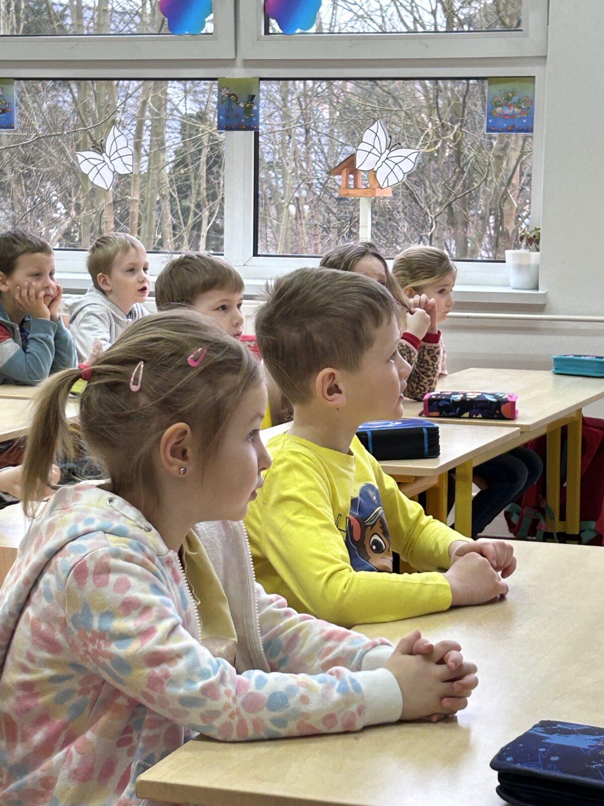 PŘEDŠKOLÁCI: NÁVŠTĚVA ZŠ - 3