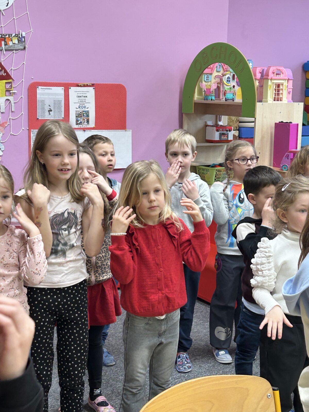 PŘEDŠKOLÁCI: NÁVŠTĚVA ZŠ - 24