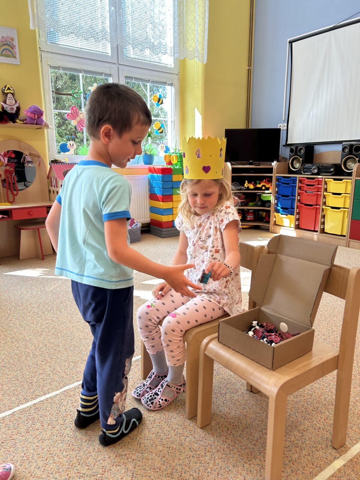 SLAVÍME: ZORINKA MĚLA NAROZENINY - 4