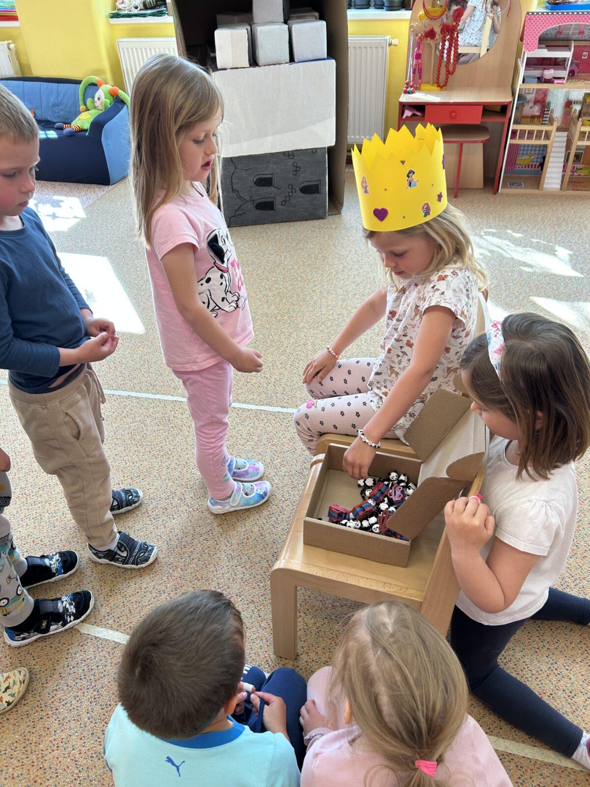 SLAVÍME: ZORINKA MĚLA NAROZENINY - 9