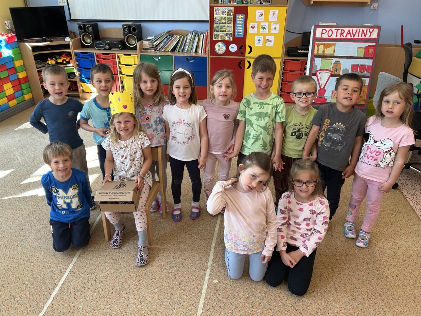 SLAVÍME: ZORINKA MĚLA NAROZENINY - 11