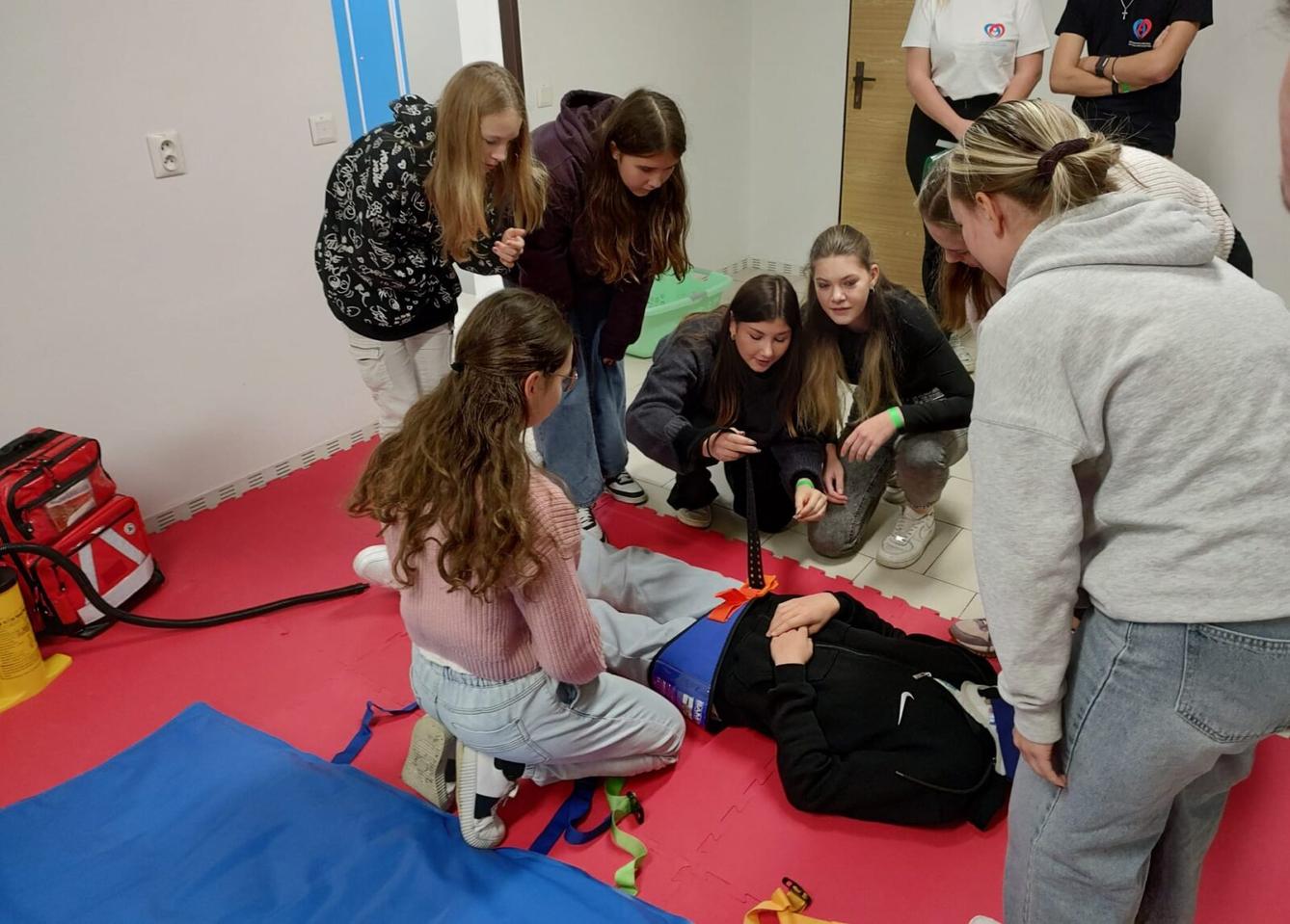 Deváťáčky na ZDRAVOhrátkách - 1