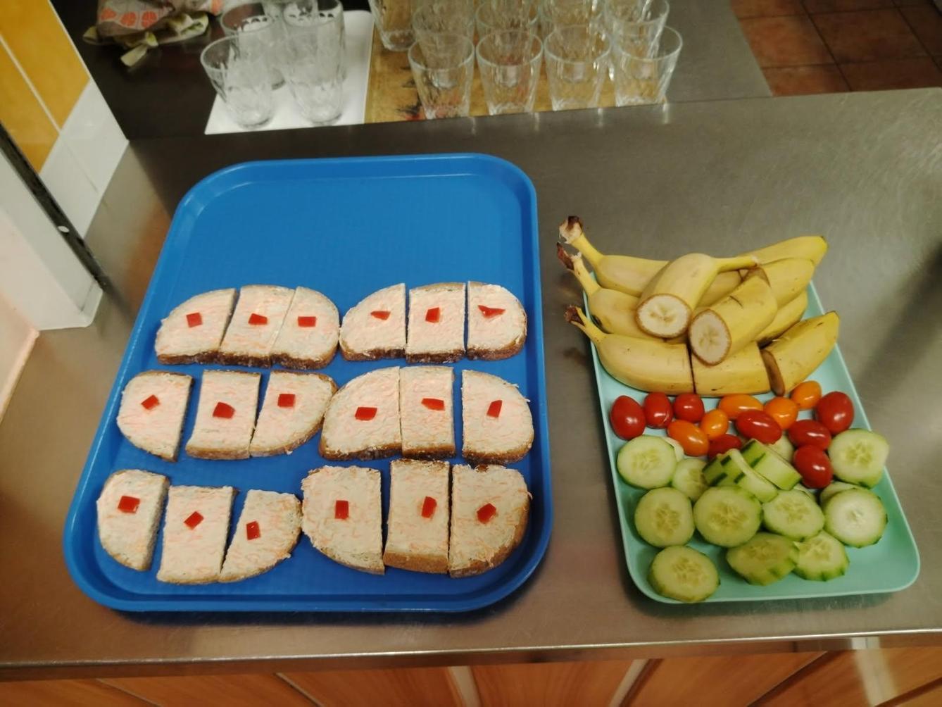 Okénko do školní a školkové kuchyně č. 2 - 20