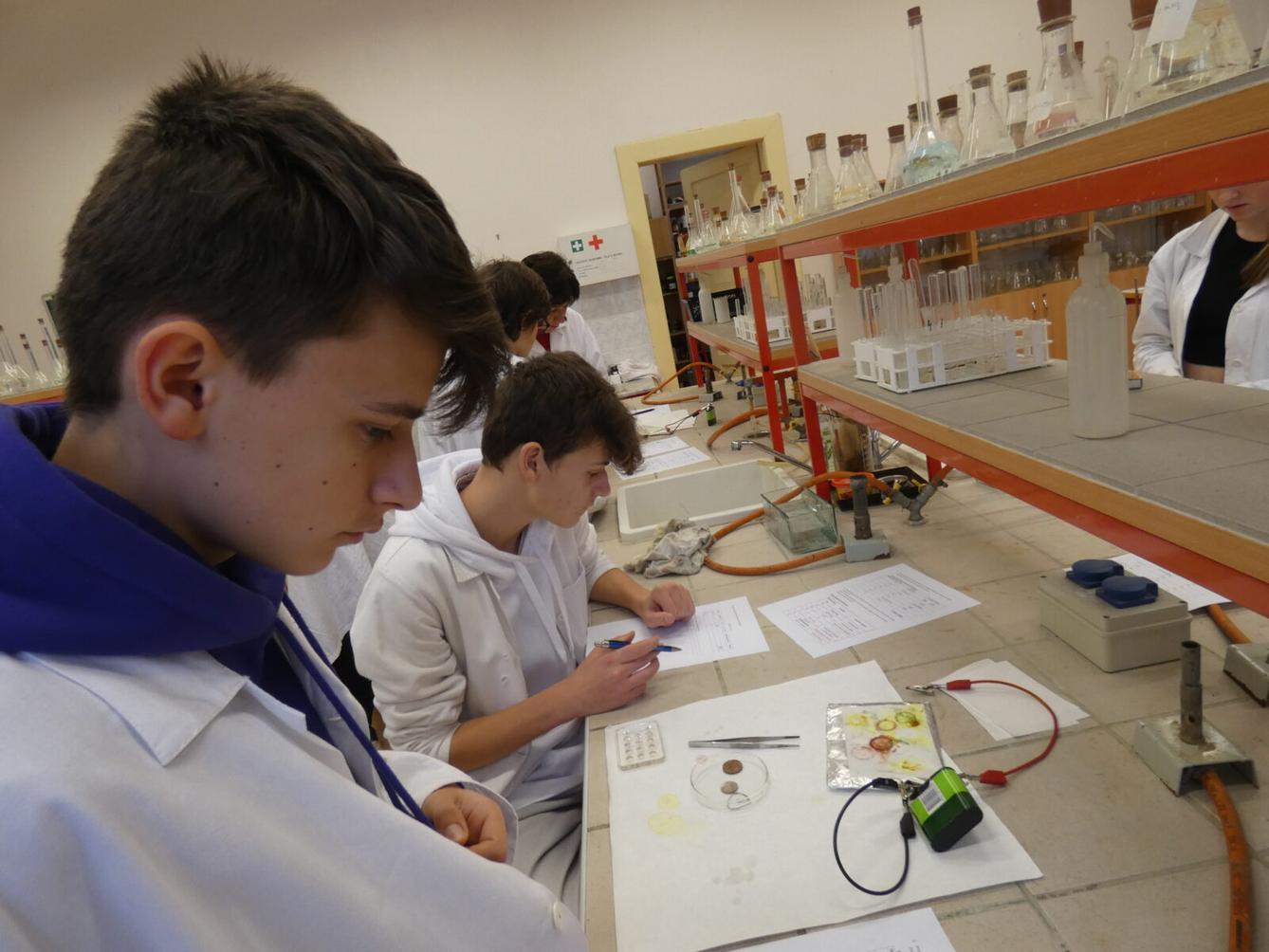 Projektový den na Gymnáziu ÚO - 9. třídy - 16